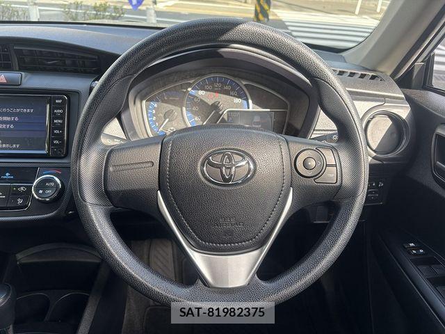 Toyota COROLLA AXIO 2020-10 1427951-3