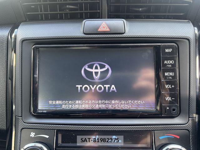 Toyota COROLLA AXIO 2020-10 1427951-5