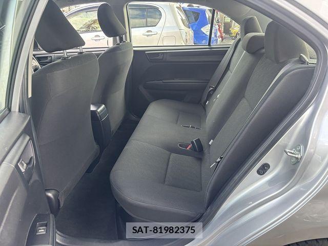 Toyota COROLLA AXIO 2020-10 1427951-8