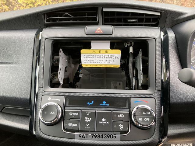 Toyota COROLLA AXIO 2026-01 4589127-17