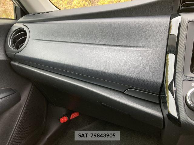 Toyota COROLLA AXIO 2026-01 4589127-23