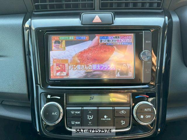 Toyota COROLLA AXIO 2013-10 4934886-18