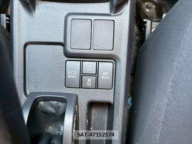 Toyota COROLLA AXIO 2013-10 4934886-19