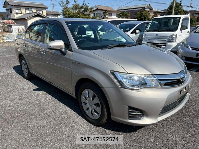 Toyota COROLLA AXIO 2013-10 4934886-4