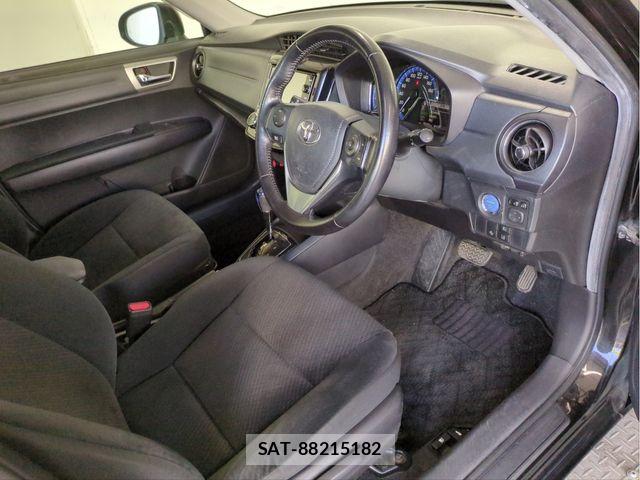 Toyota COROLLA AXIO 2015-04 6275994-26