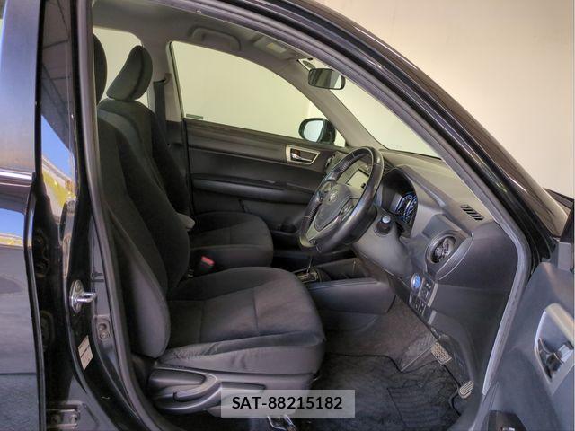 Toyota COROLLA AXIO 2015-04 6275994-27