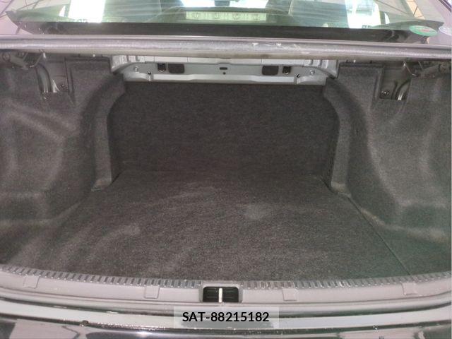 Toyota COROLLA AXIO 2015-04 6275994-6