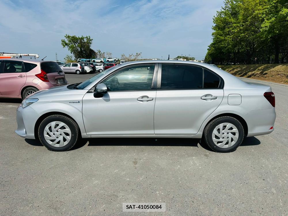 Toyota COROLLA AXIO 2019 6233777-1