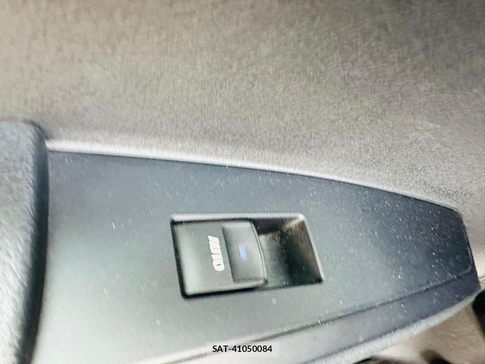 Toyota COROLLA AXIO 2019 6233777-23