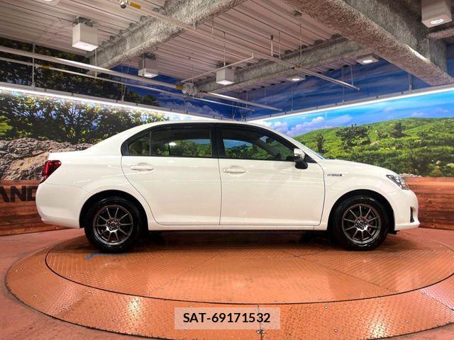 Toyota COROLLA AXIO 2015-07 6611097-12
