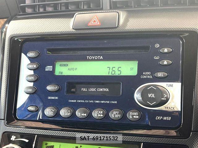 Toyota COROLLA AXIO 2015-07 6611097-2