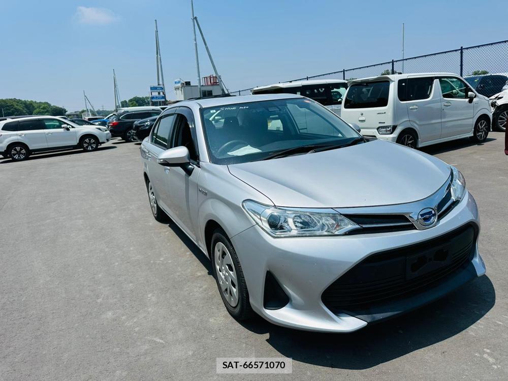 Toyota COROLLA AXIO 2019-04 6789617-0