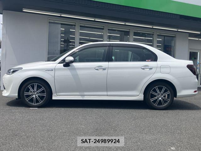 Toyota COROLLA AXIO 2016-09 6992441-19