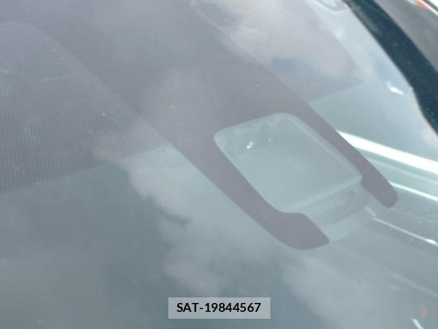 Toyota COROLLA AXIO 2016-08 7057949-10