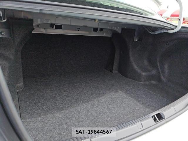 Toyota COROLLA AXIO 2016-08 7057949-25
