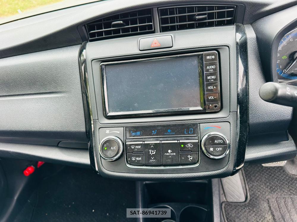 Toyota COROLLA AXIO 2019 7072723-19