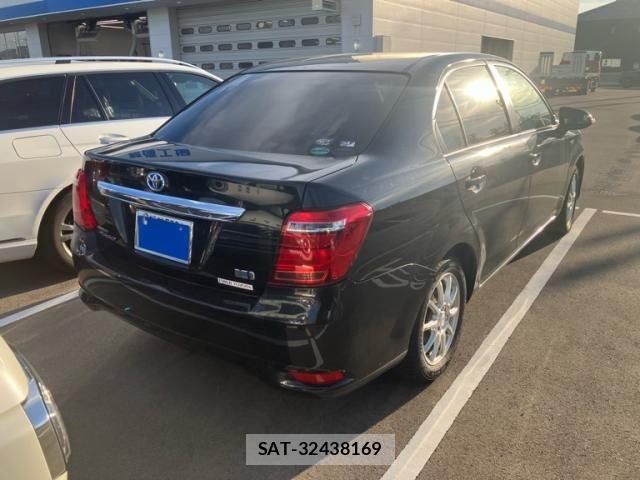Toyota COROLLA AXIO 2017-02 7216250-2