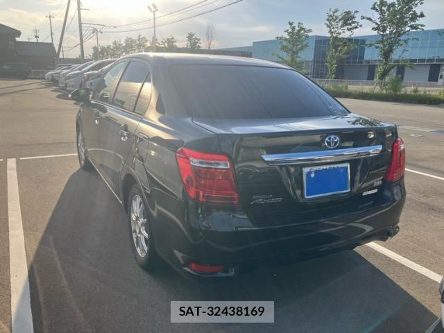 Toyota COROLLA AXIO 2017-02 7216250-3