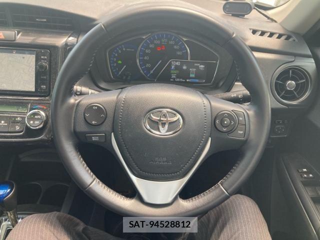 Toyota COROLLA AXIO 2015-09 7216252-15