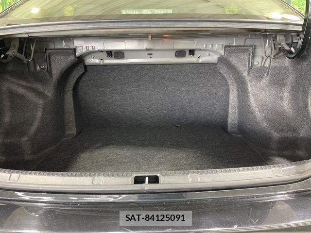 Toyota COROLLA AXIO 2017-01 7216249-10