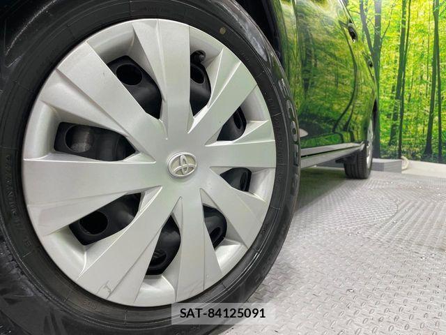Toyota COROLLA AXIO 2017-01 7216249-13