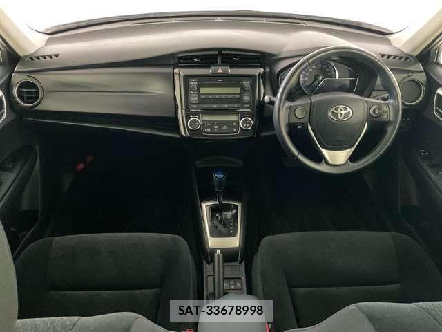 Toyota COROLLA AXIO 2014-03 7216248-11
