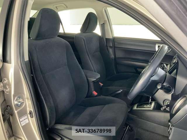 Toyota COROLLA AXIO 2014-03 7216248-14