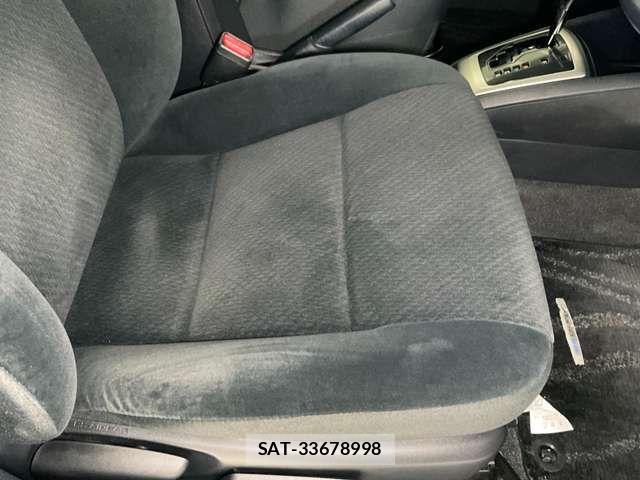 Toyota COROLLA AXIO 2014-03 7216248-16
