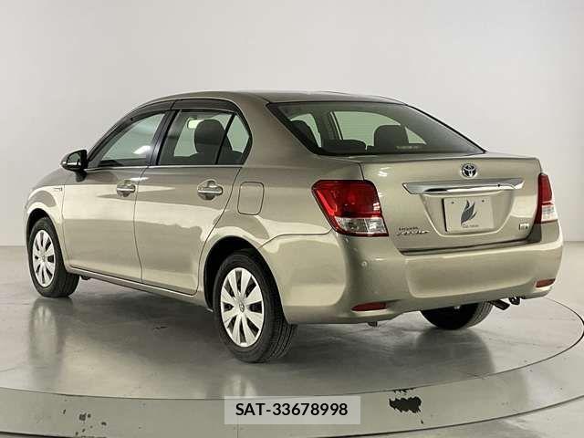 Toyota COROLLA AXIO 2014-03 7216248-2