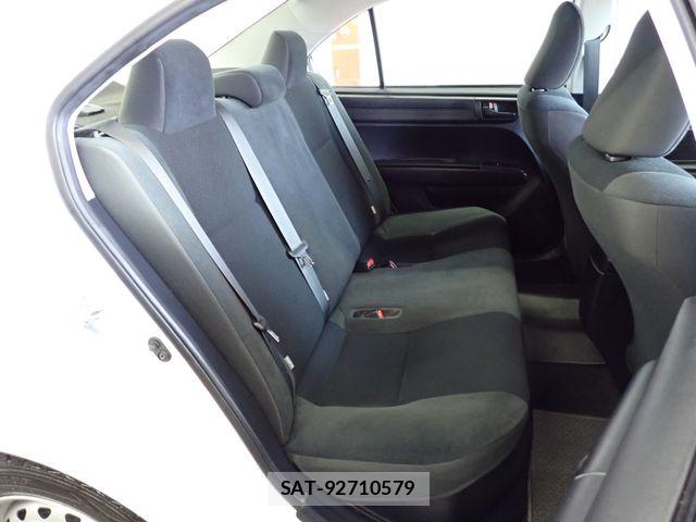 Toyota COROLLA AXIO 2019-03 7216253-15