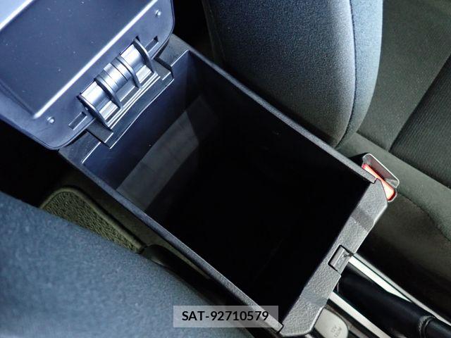 Toyota COROLLA AXIO 2019-03 7216253-23
