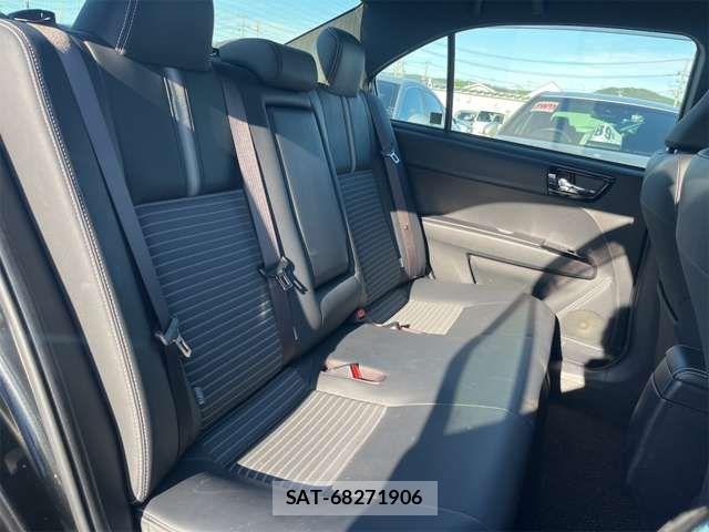 Toyota COROLLA AXIO 2017-10 7250192-12