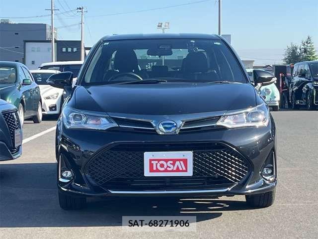 Toyota COROLLA AXIO 2017-10 7250192-17