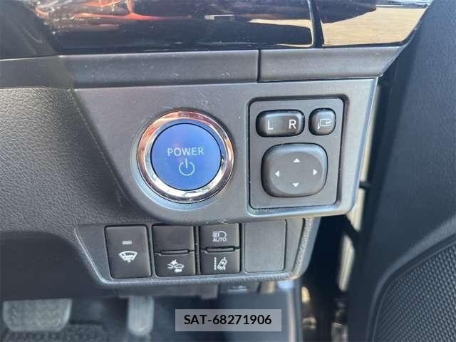 Toyota COROLLA AXIO 2017-10 7250192-29