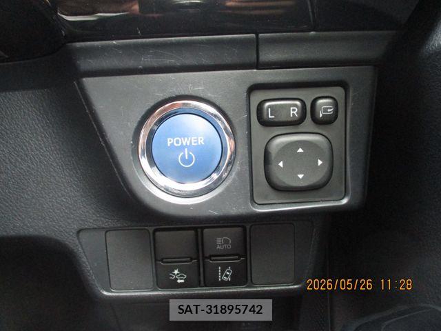 Toyota COROLLA AXIO 2018-10 7357199-20