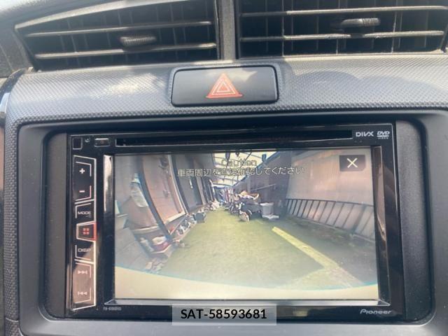 Toyota COROLLA AXIO 2015-09 7508387-17