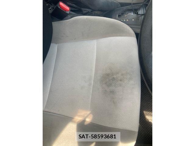 Toyota COROLLA AXIO 2015-09 7508387-21