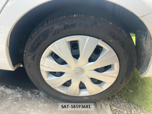 Toyota COROLLA AXIO 2015-09 7508387-6