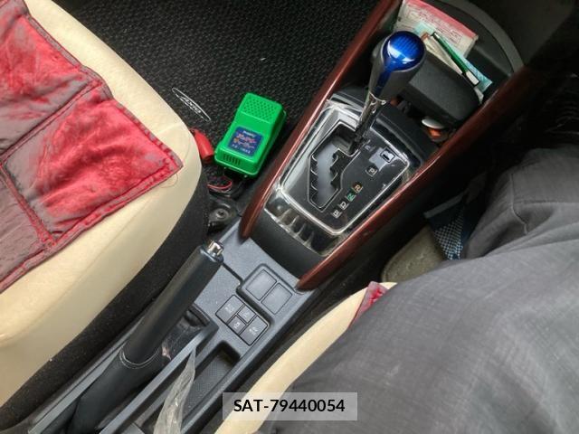 Toyota COROLLA AXIO 2015-11 7561952-14