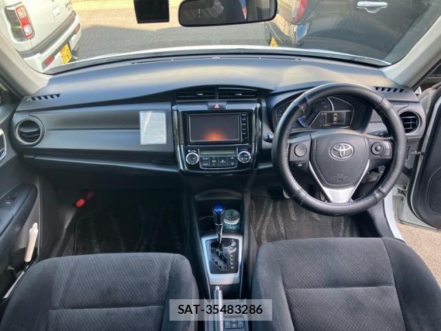 Toyota COROLLA AXIO 2014-10 7615582-15