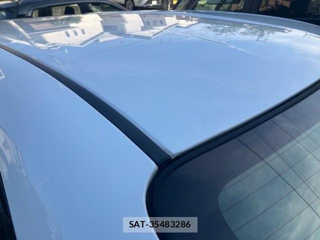 Toyota COROLLA AXIO 2014-10 7615582-5