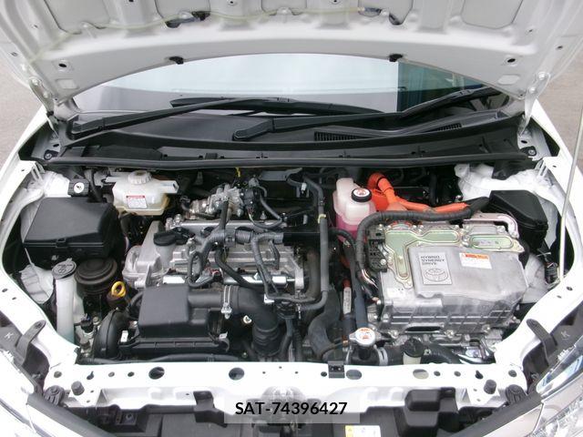 Toyota COROLLA AXIO 2020-09 7902421-15