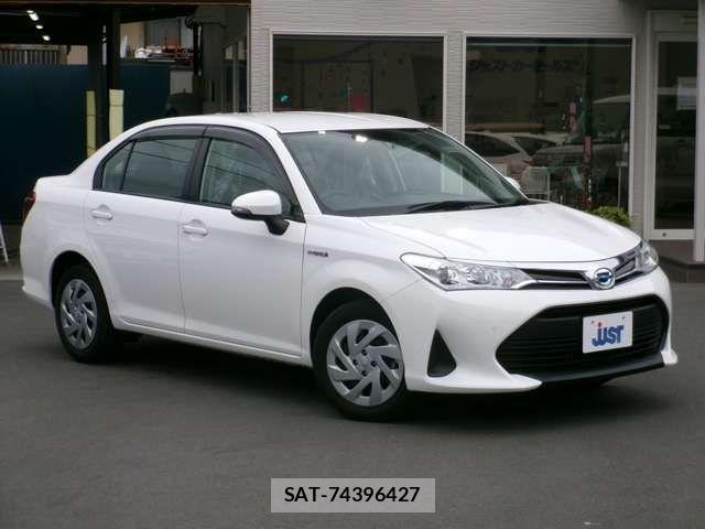 Toyota COROLLA AXIO 2020-09 7902421-2