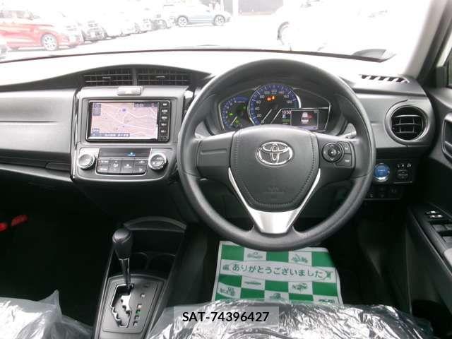 Toyota COROLLA AXIO 2020-09 7902421-4