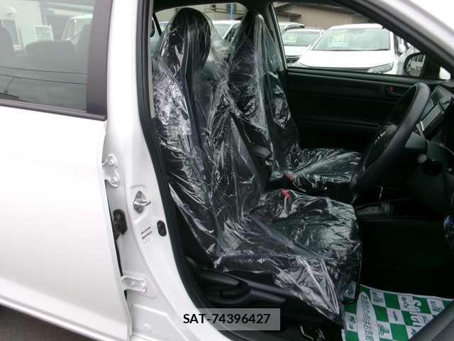Toyota COROLLA AXIO 2020-09 7902421-7