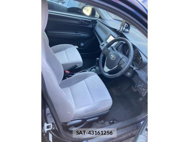 Toyota COROLLA AXIO 2017-03 7978814-19