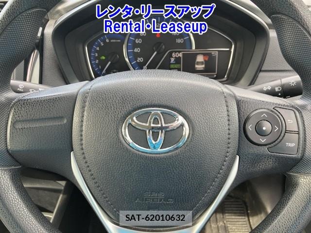 Toyota COROLLA AXIO 2019-04 8068527-2
