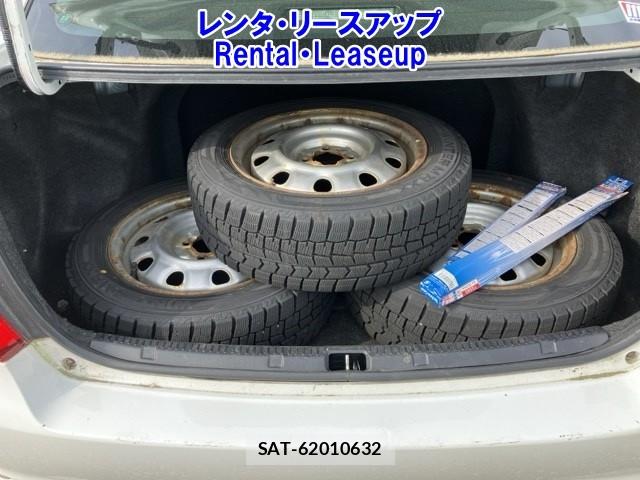 Toyota COROLLA AXIO 2019-04 8068527-5