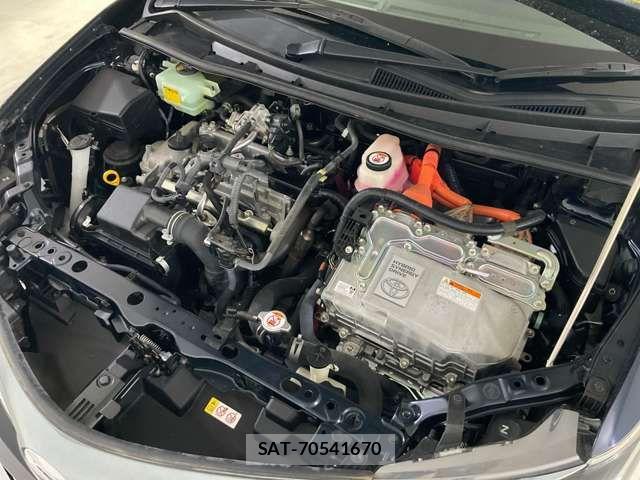 Toyota COROLLA AXIO 2018-01 8073279-11