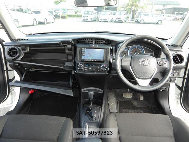 Toyota COROLLA AXIO 2023-06 8313743-1